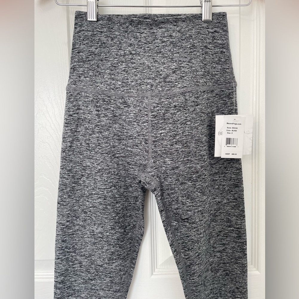 Beyond Yoga capri (S) - Picture 4 of 13